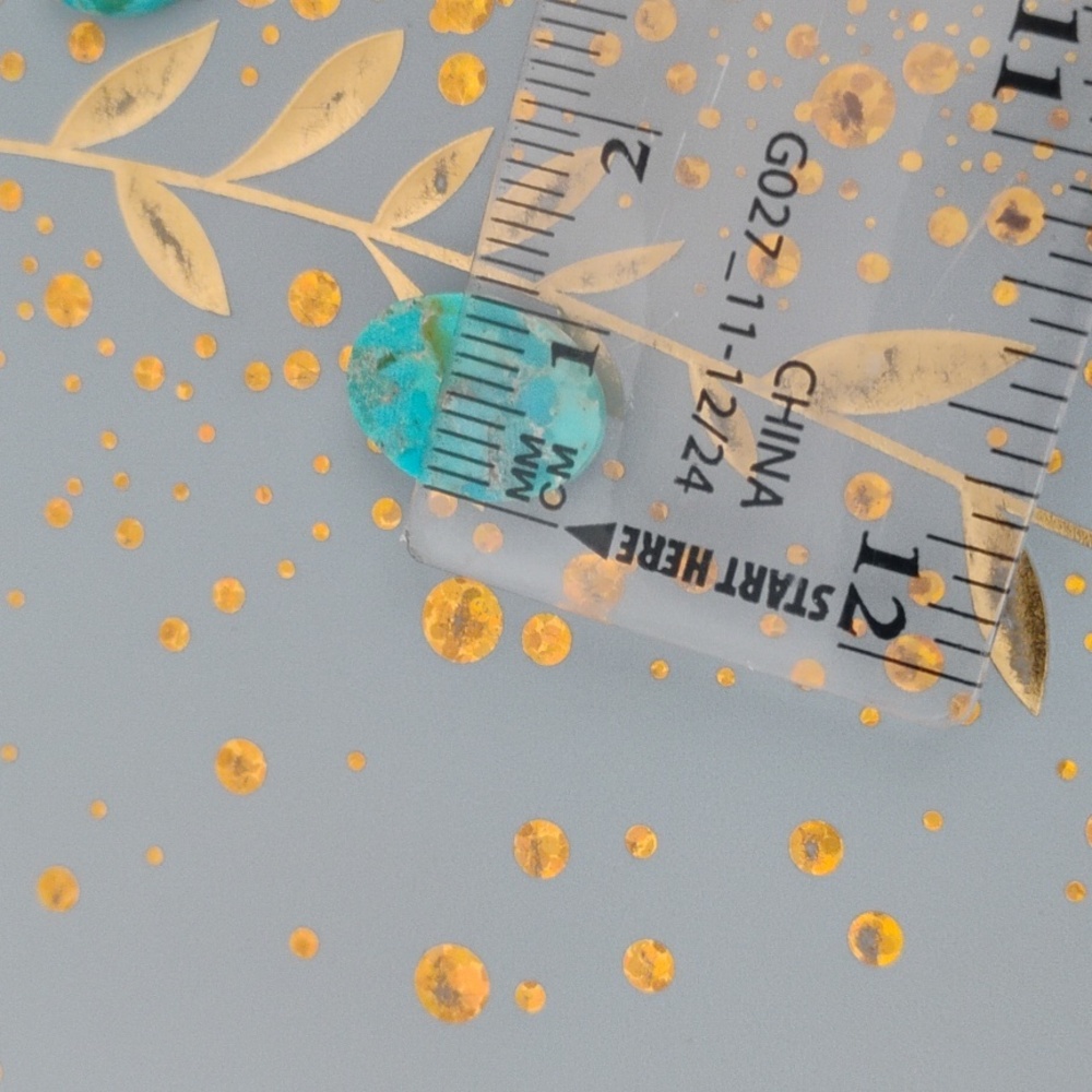 Kingman Turquoise Oval Gemstones - Picture 5 of 8